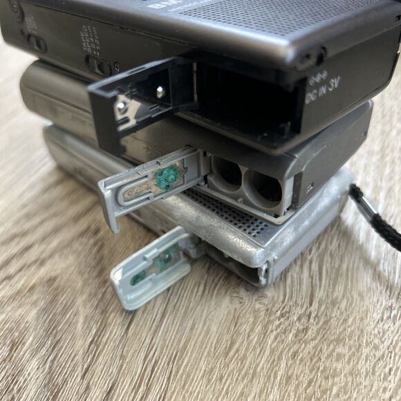 MicroCassette Recorder PARTS Lot of 5 Sony M-670V M570V Olympus DS4000 READ - Picture 10 of 14